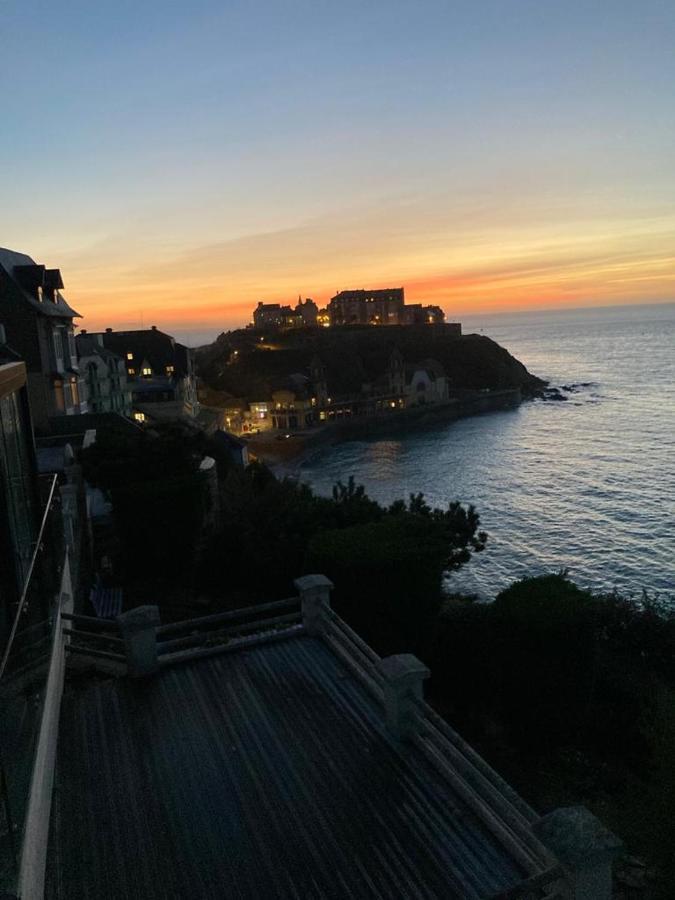 Les roches Grises, Luxueuse villa face mer, 4étoiles, SPA et jardin panoramique, société La Clef Decamp Granville Esterno foto