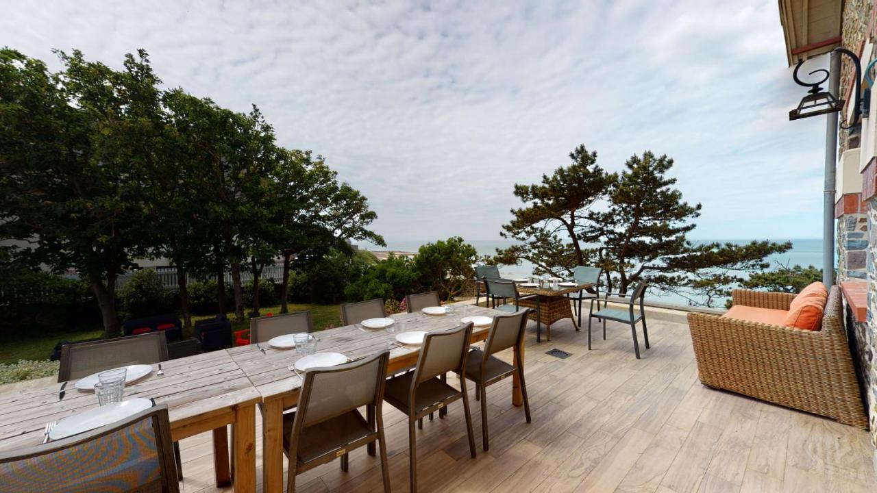 Les roches Grises, Luxueuse villa face mer, 4étoiles, SPA et jardin panoramique, société La Clef Decamp Granville Esterno foto