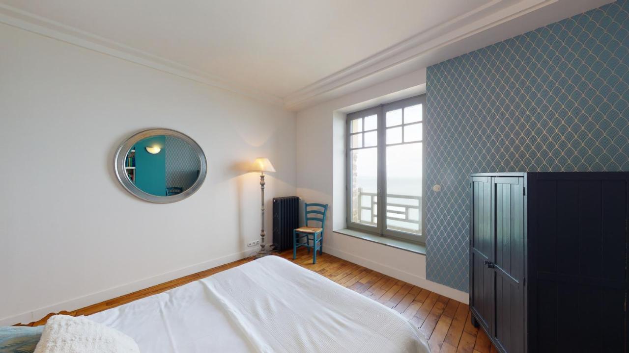 Les roches Grises, Luxueuse villa face mer, 4étoiles, SPA et jardin panoramique, société La Clef Decamp Granville Esterno foto